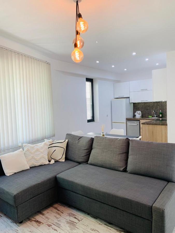 Nordic Style Apartment With Underground Parking โซเฟีย ภายนอก รูปภาพ